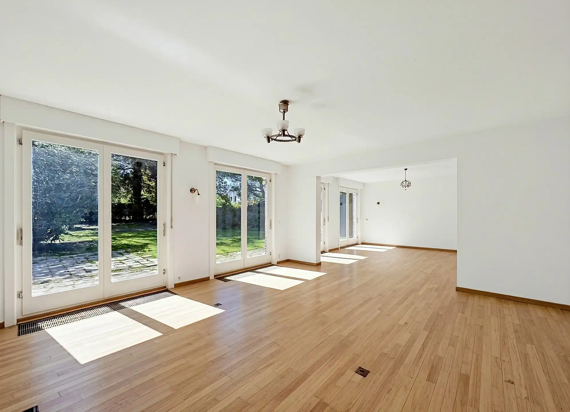 VILLA MET CHARME - DISCREET GELEGEN MET PRIVATIEVE WEG foto 4