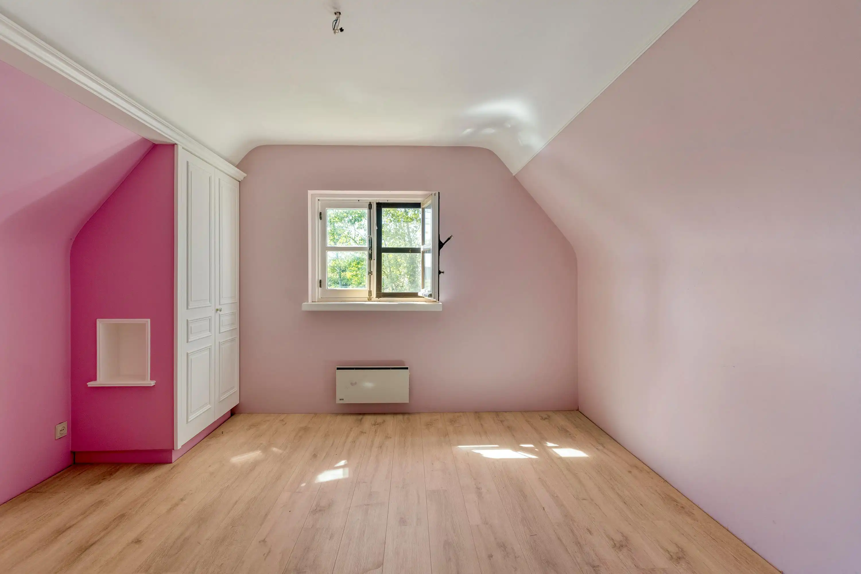 Charmante woning op een ruim perceel van 1273 m² in Sint-Idesbald foto 11