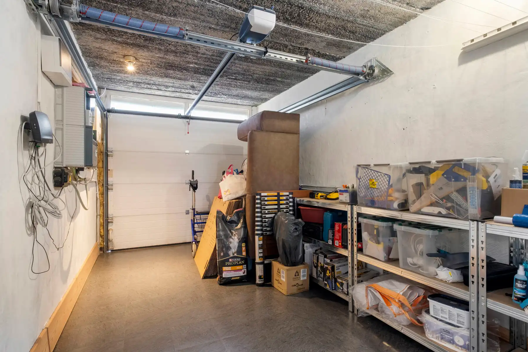 Volledig gerenoveerde woning met 4 slaapkamers te Diksmuide foto 9