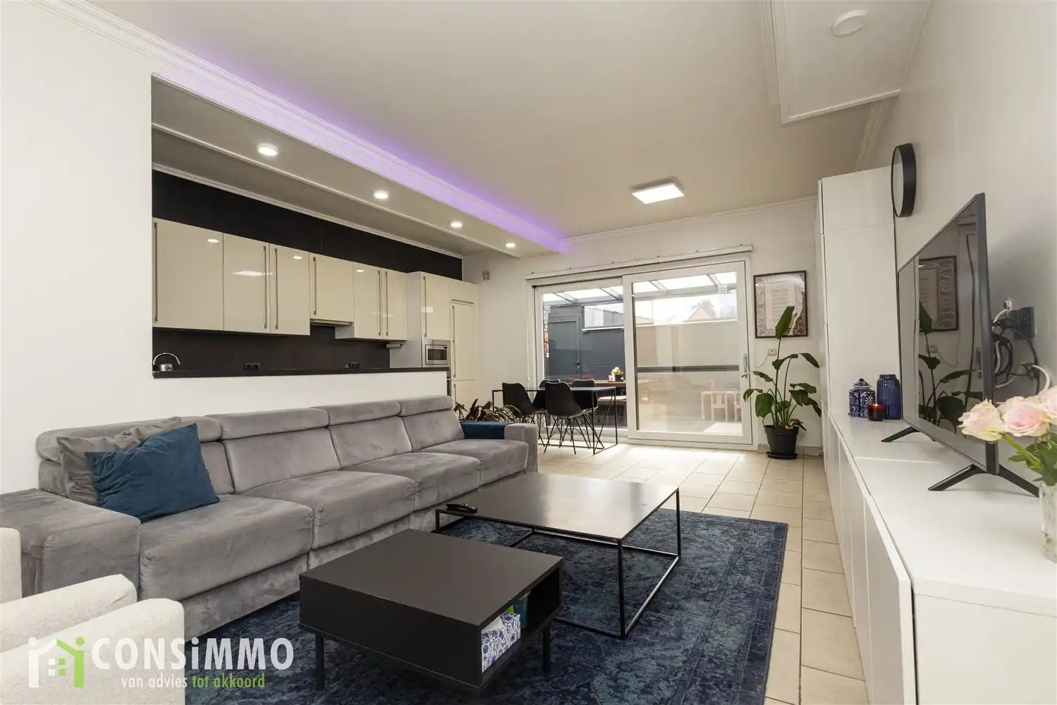 Woonst met handelspand op centrale ligging in Genk-Bret foto 7