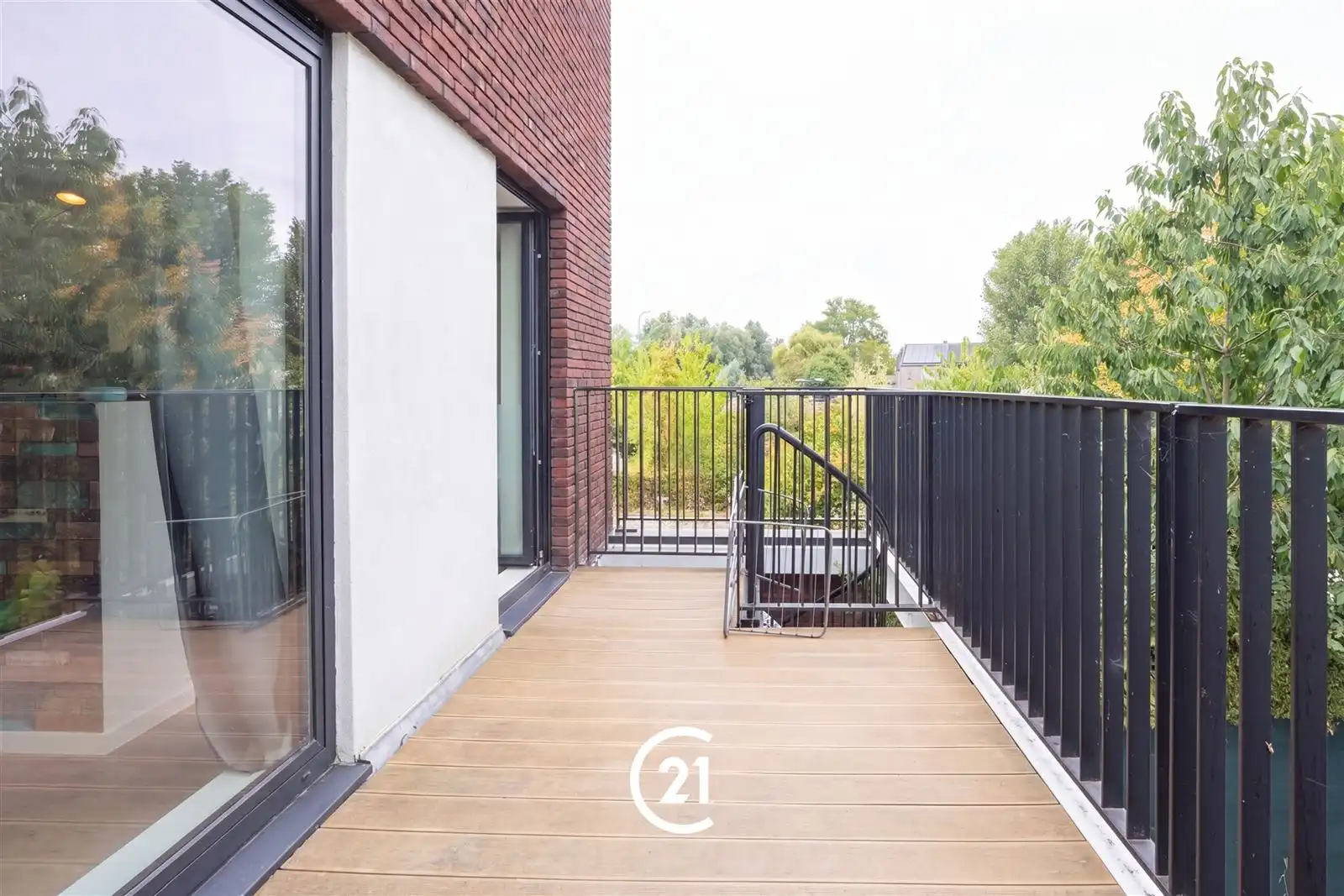 Instapklare woning met tuin op toplocatie in Gent. foto 11
