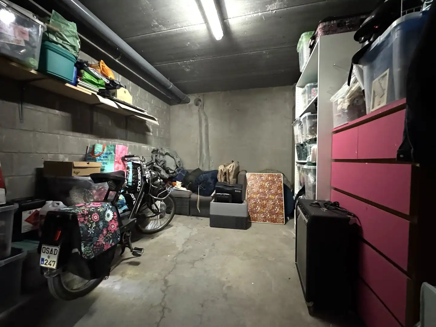 Ruim appartement met 2 slaapkamers en staanplaats te huur! foto 16