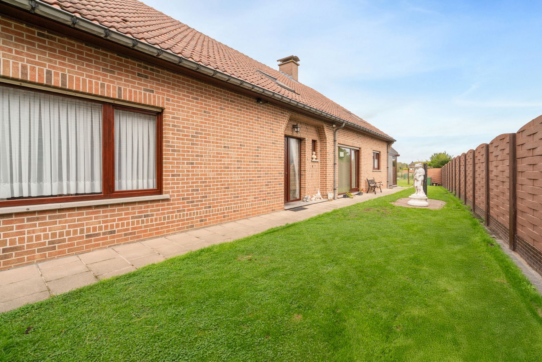 TE KOOP - bungalow op 12 are met uitbreidingsmogelijkheden foto 2