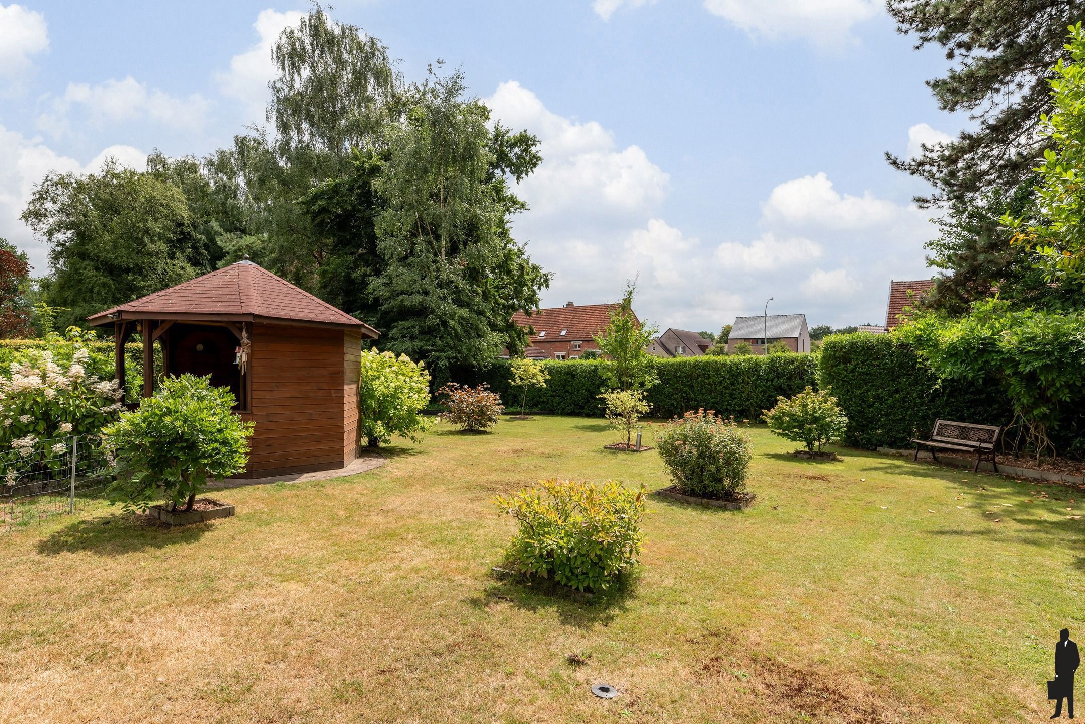 HOB op riant perceel van 1.121m² in Sint Jozef Olen foto 2