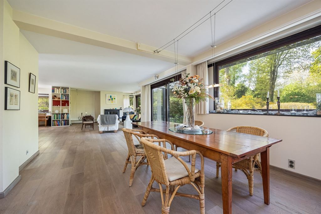 Moderne stijlvilla grenzend aan de landerijen van het kasteel van 's-Gravenwezel foto 9