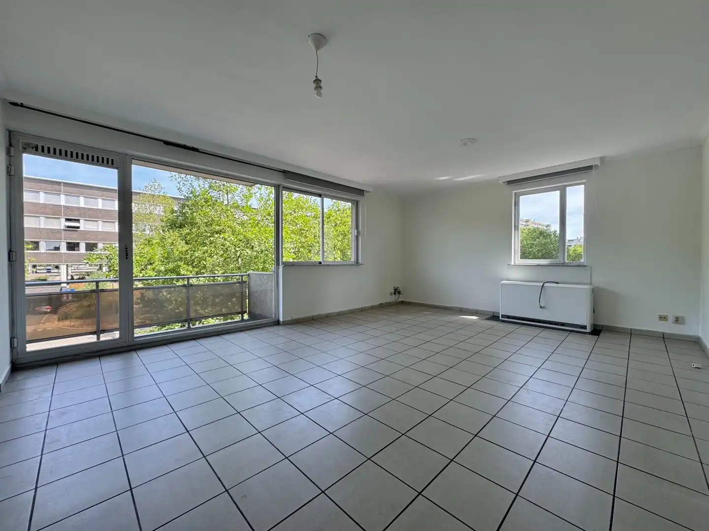 Appartement met 3 slaapkamers te huur in centrum Genk foto 9