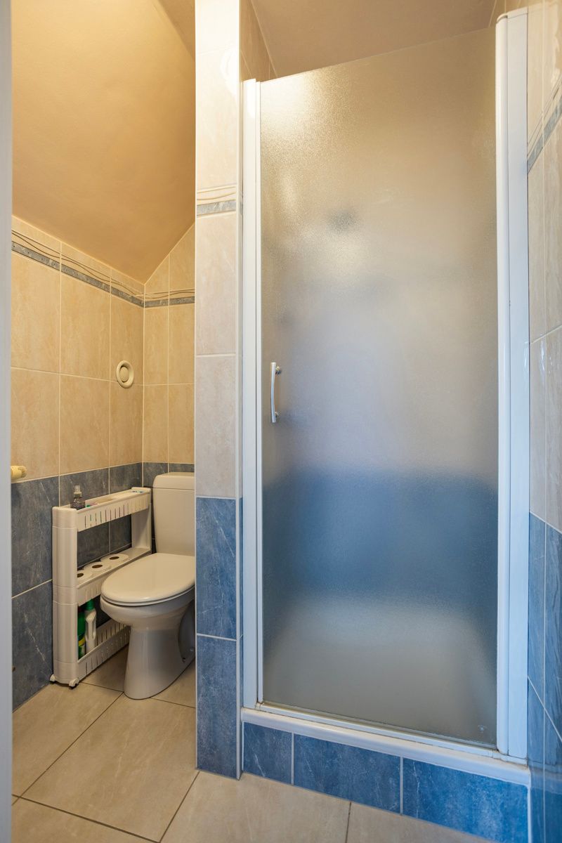Ruim appartement met 3 slaapkamers! foto 13