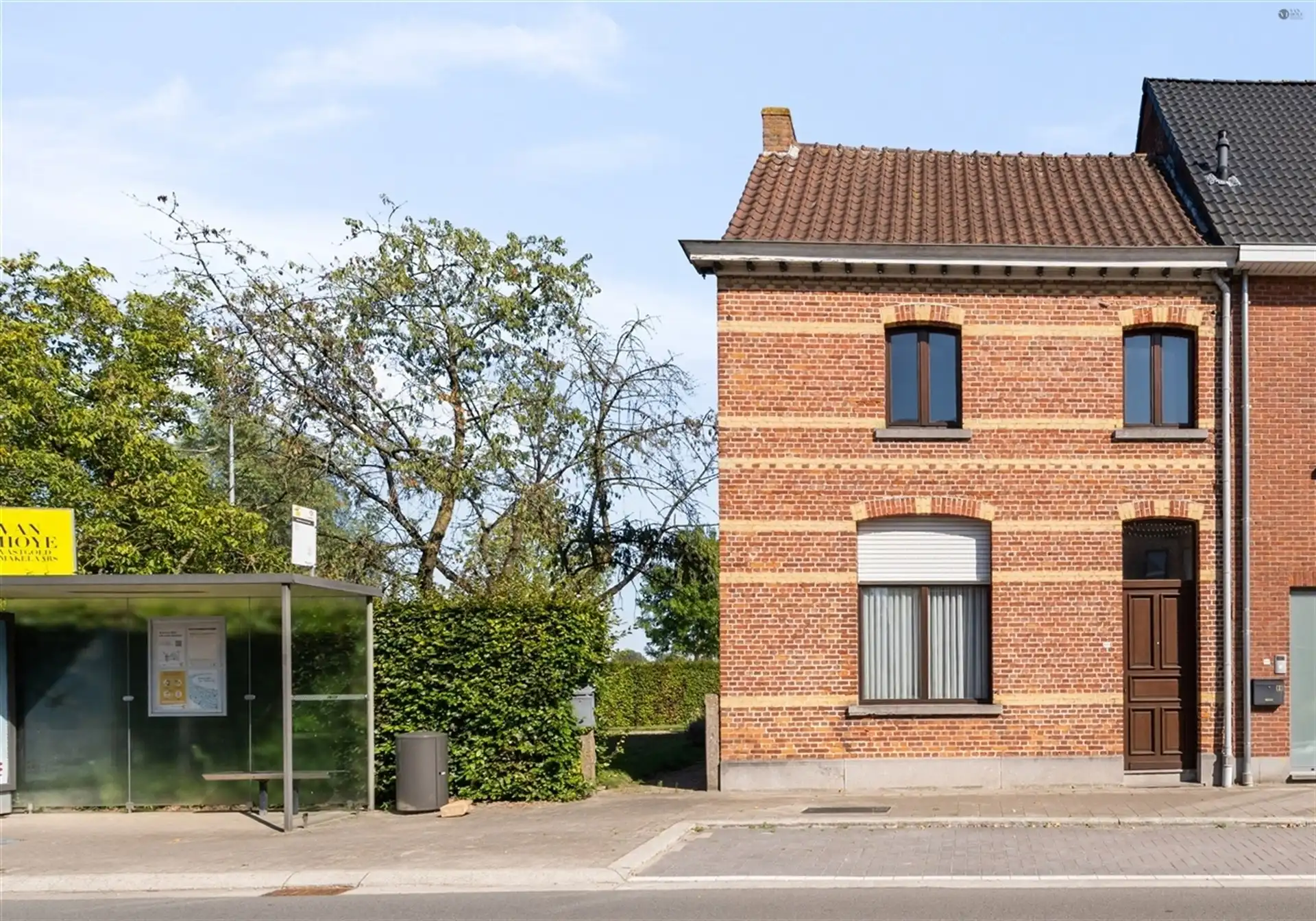 halfopen bebouwing met leuke tuin foto 19