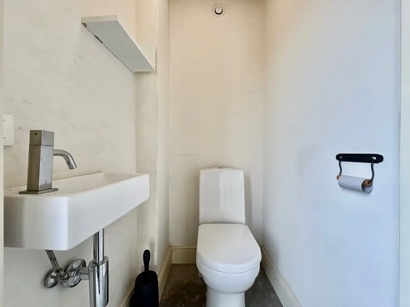 Stijlvol 3-slaapkamer duplexappartement met zonnig terras foto 10