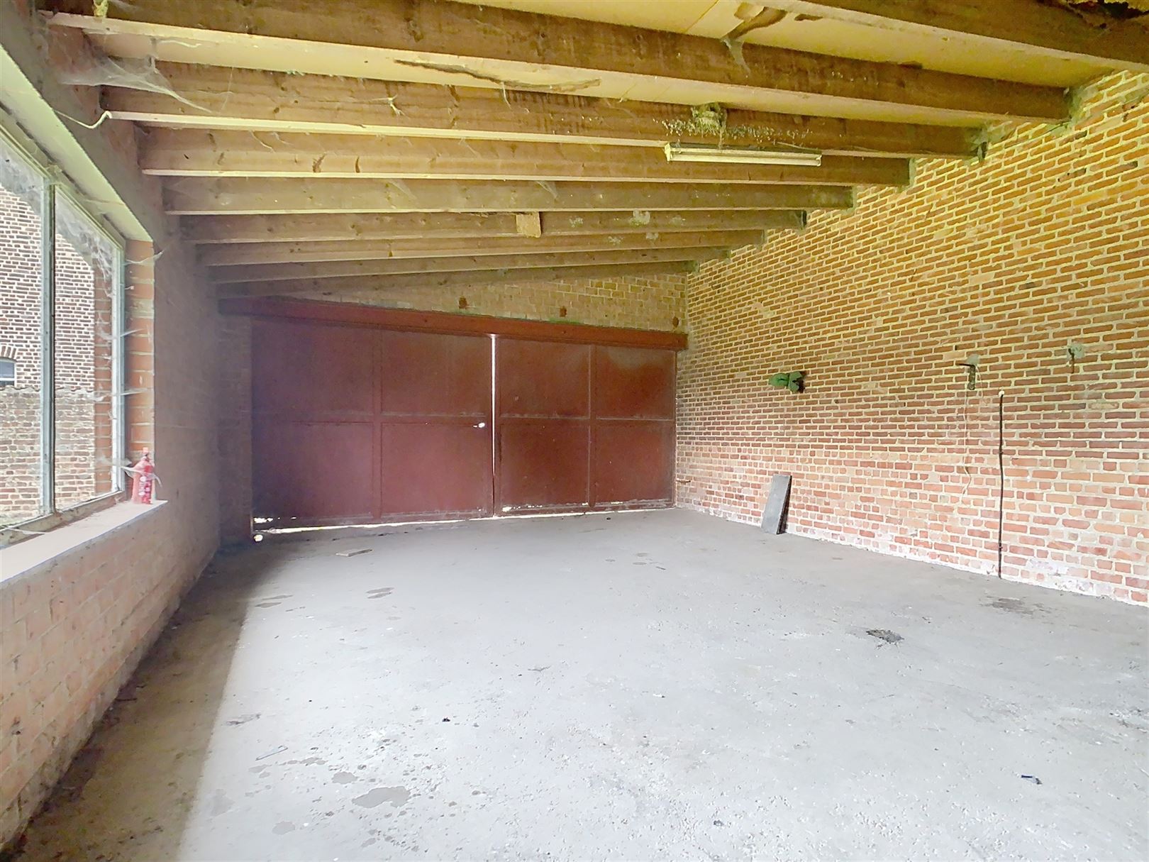 Te renoveren woning met garages, atelier, 12a 57ca foto 26