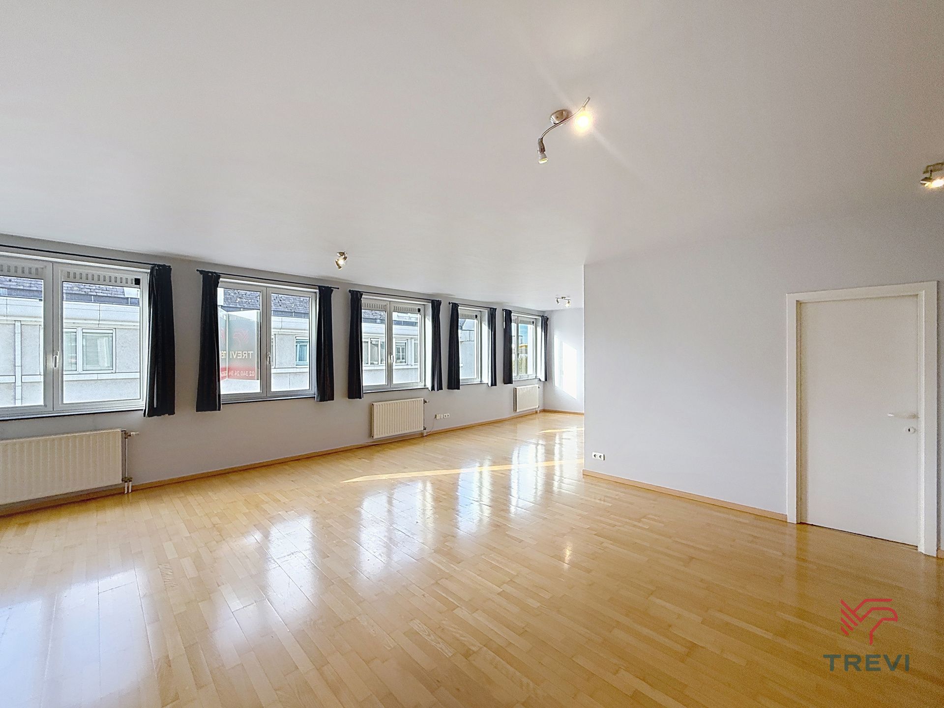 2 slaapkamer appartement - Dansaert wijk foto {{pictureIndex}}