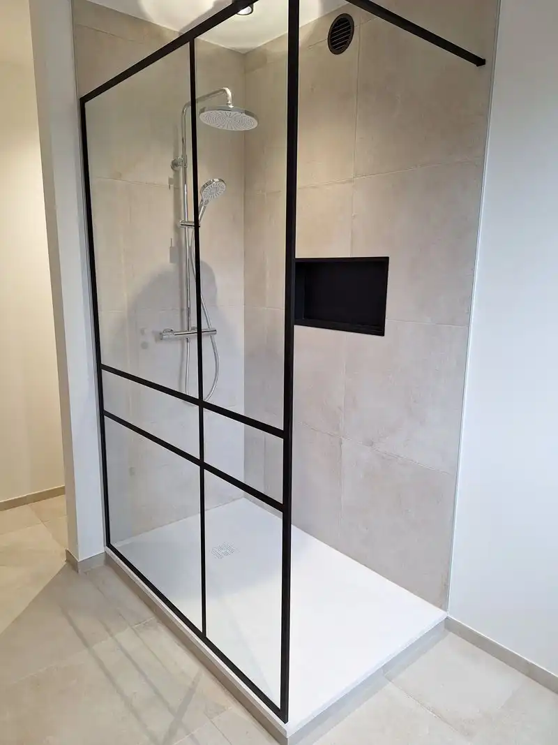 Stijlvol gerenoveerd appartement te Hasselt centrum foto 17