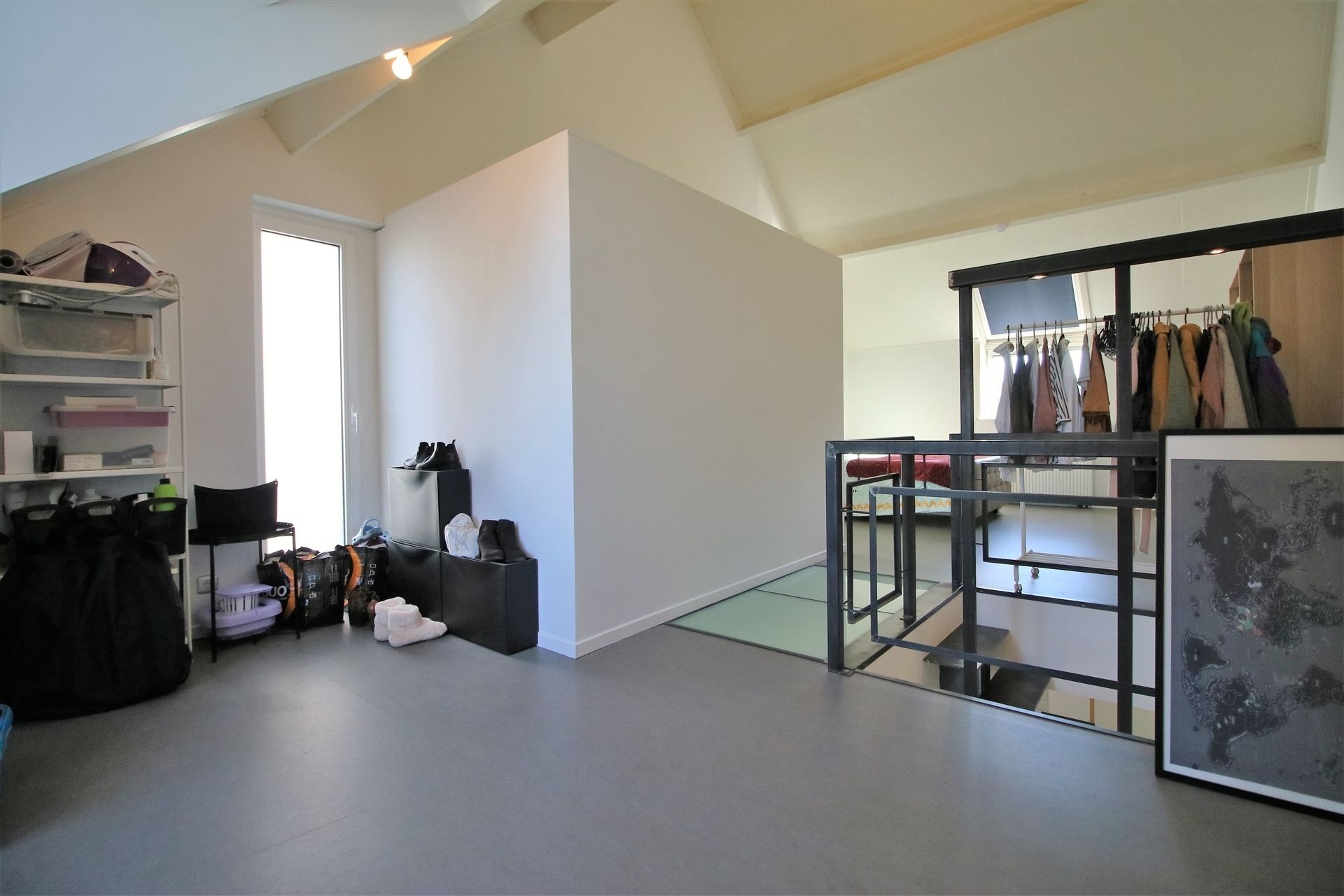 Gezellig appartement op gelijkvl en 1ste verd foto 15