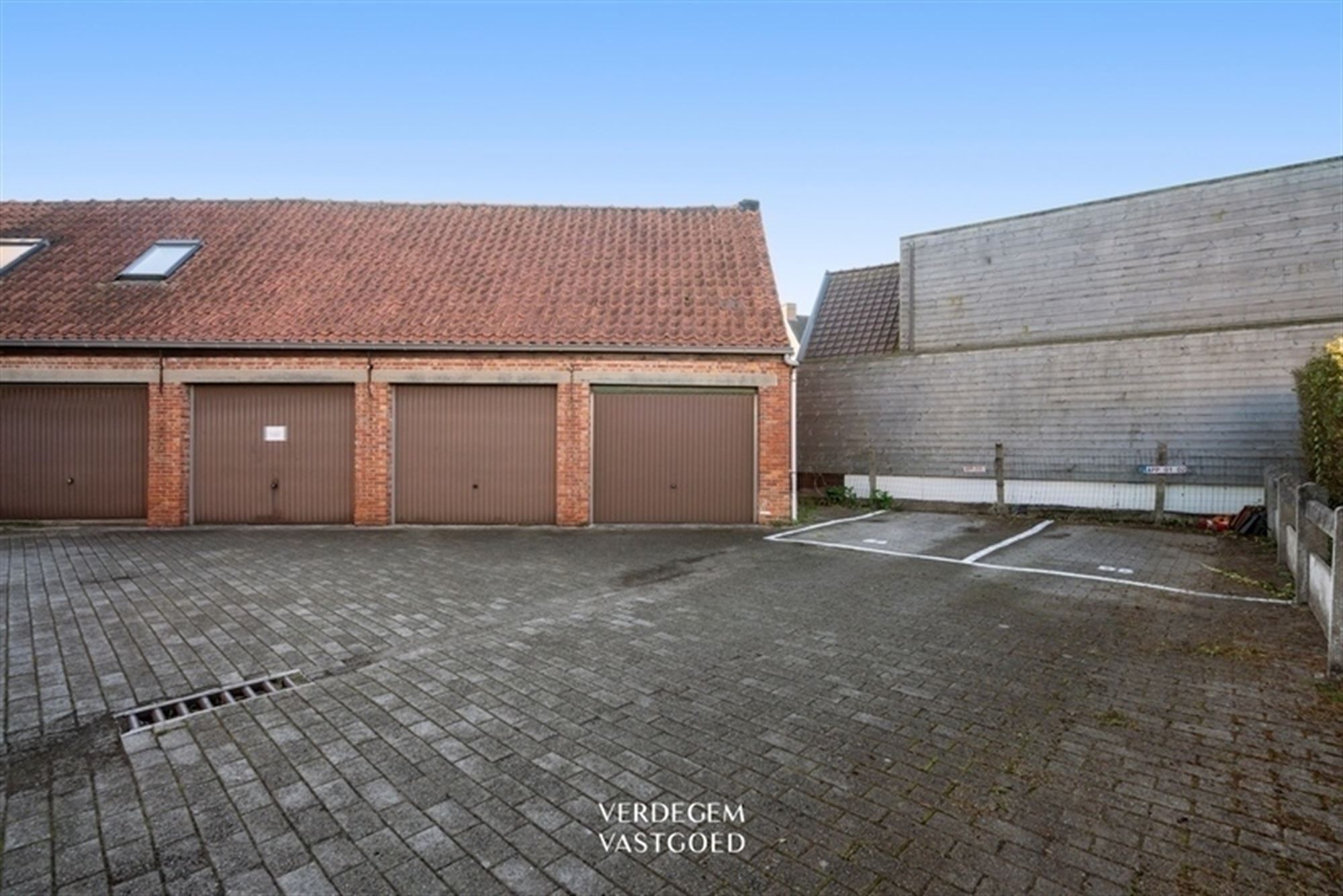 Gezellig appartement met 2 slaapkamers, terras en autostaanplaats foto 15