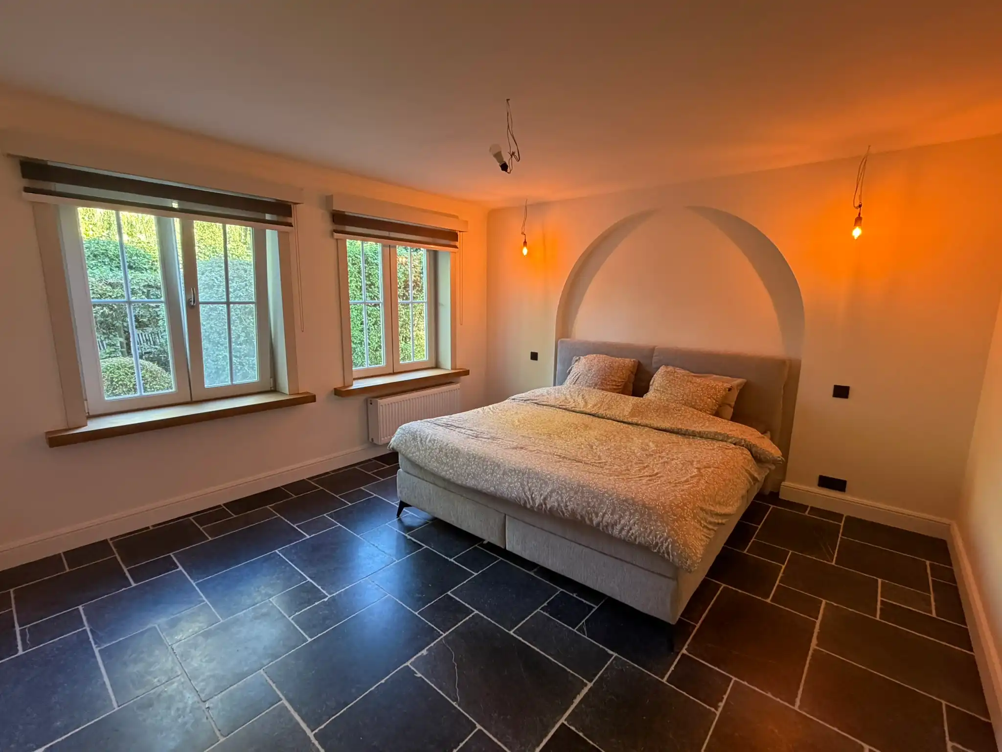 Prachtige landelijke woning met 5 slaapkamers & bijgebouwen foto 15
