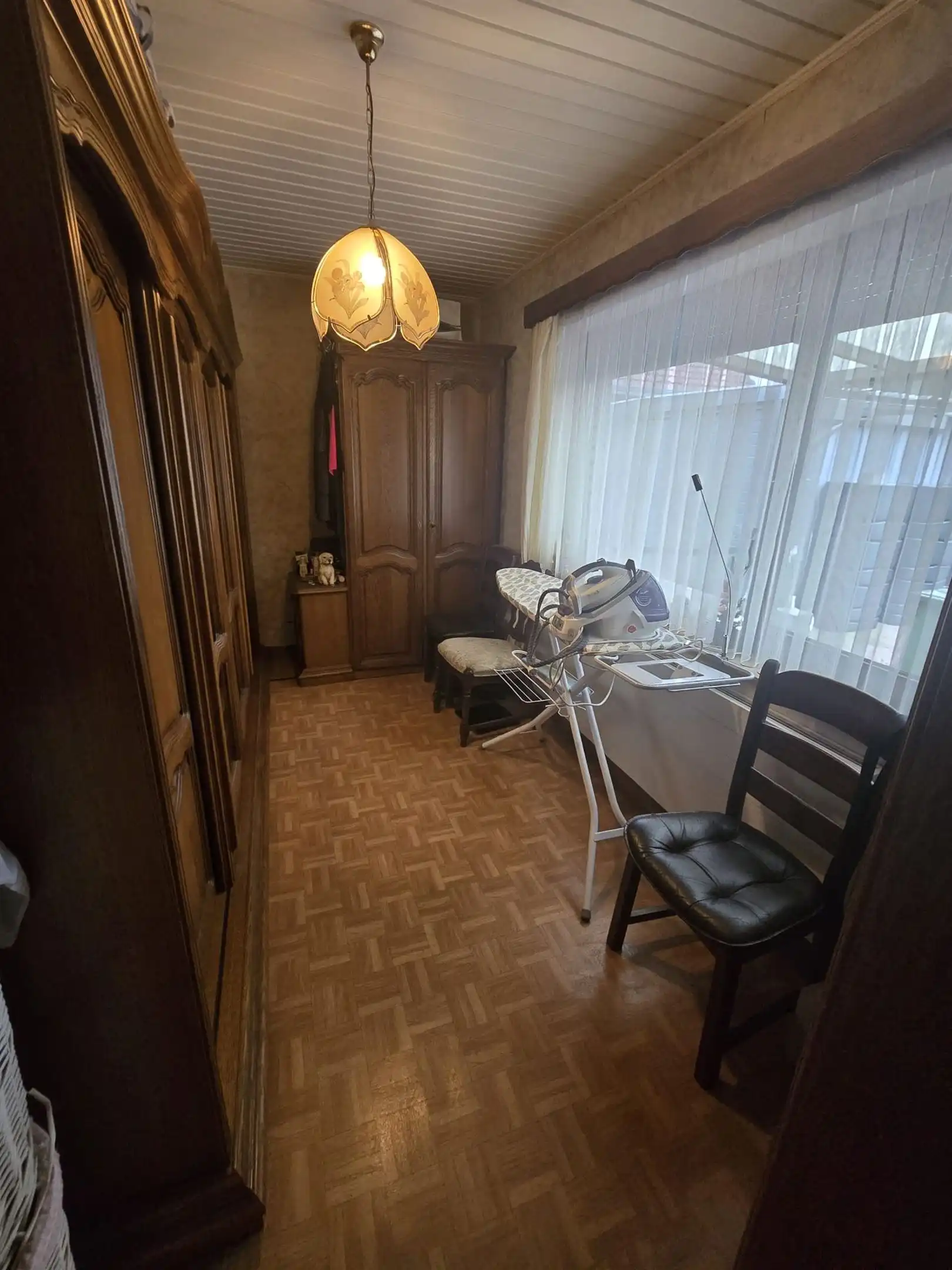 Ruime woning met 5 slaapkamers gelegen aan de E313 foto 8