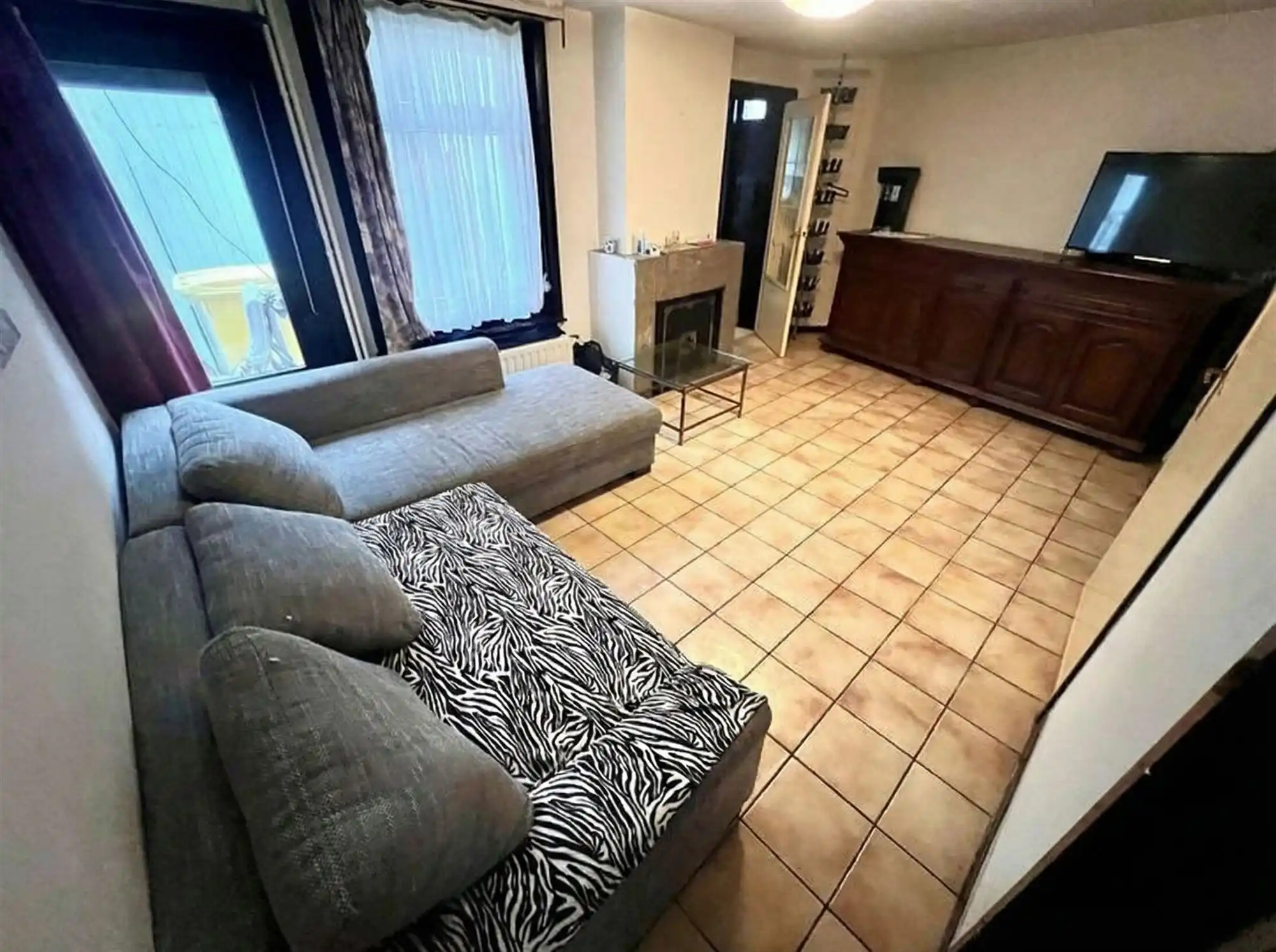 Hoekwoning nabij het centrum foto 4