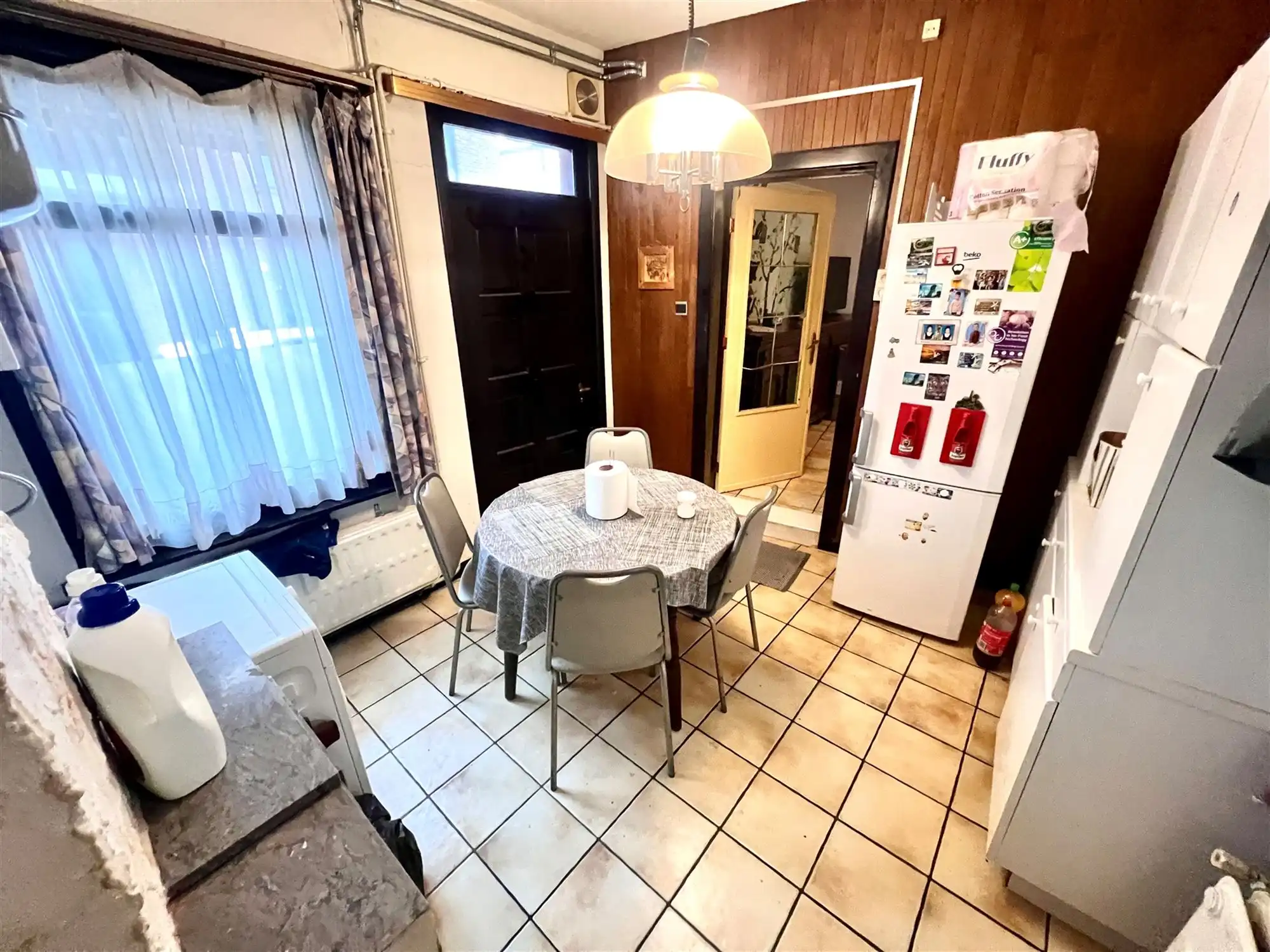 Hoekwoning nabij het centrum foto 5