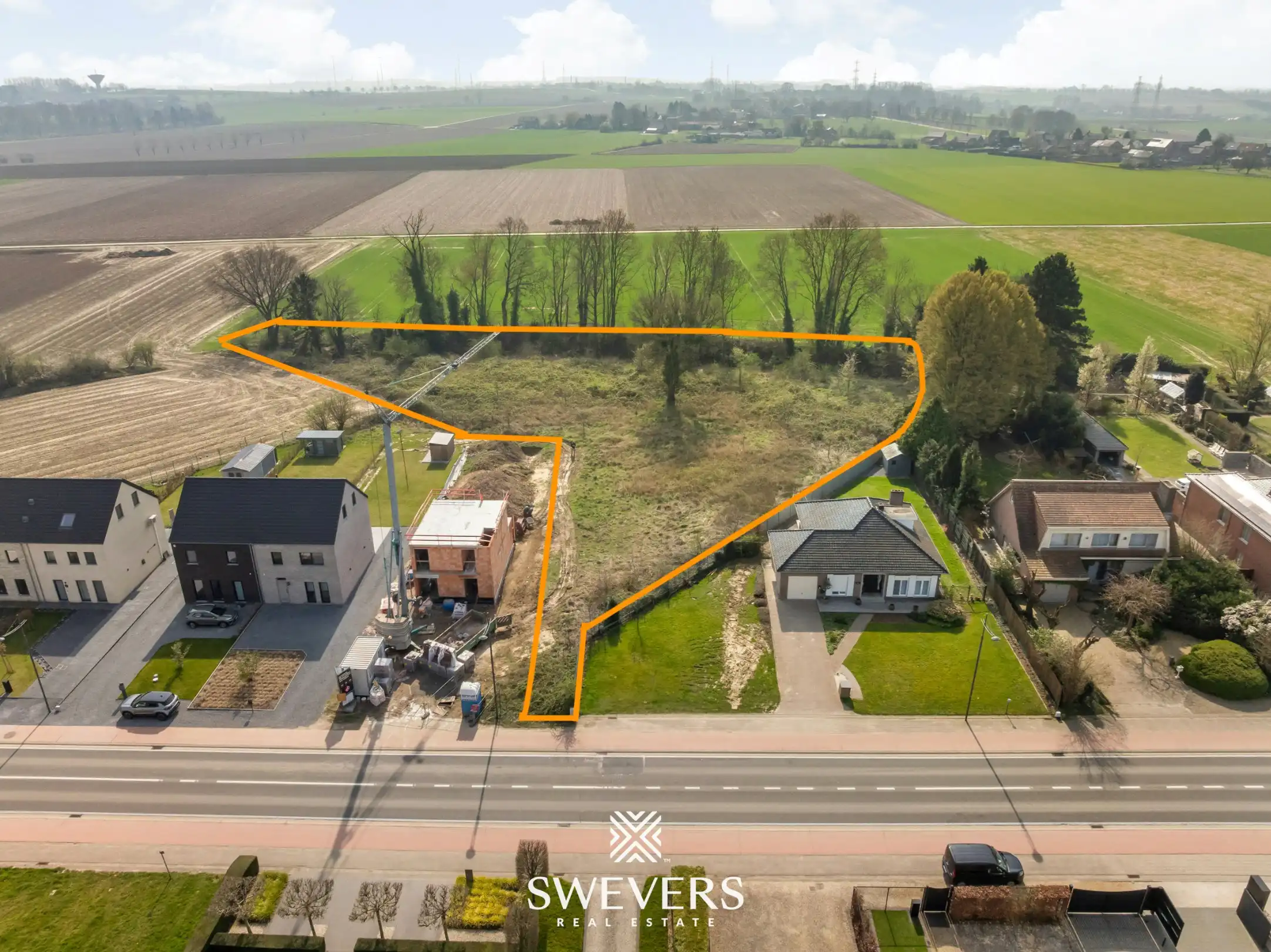 Grote bouwgrond van 62a98ca met tal van mogelijkheden foto 2