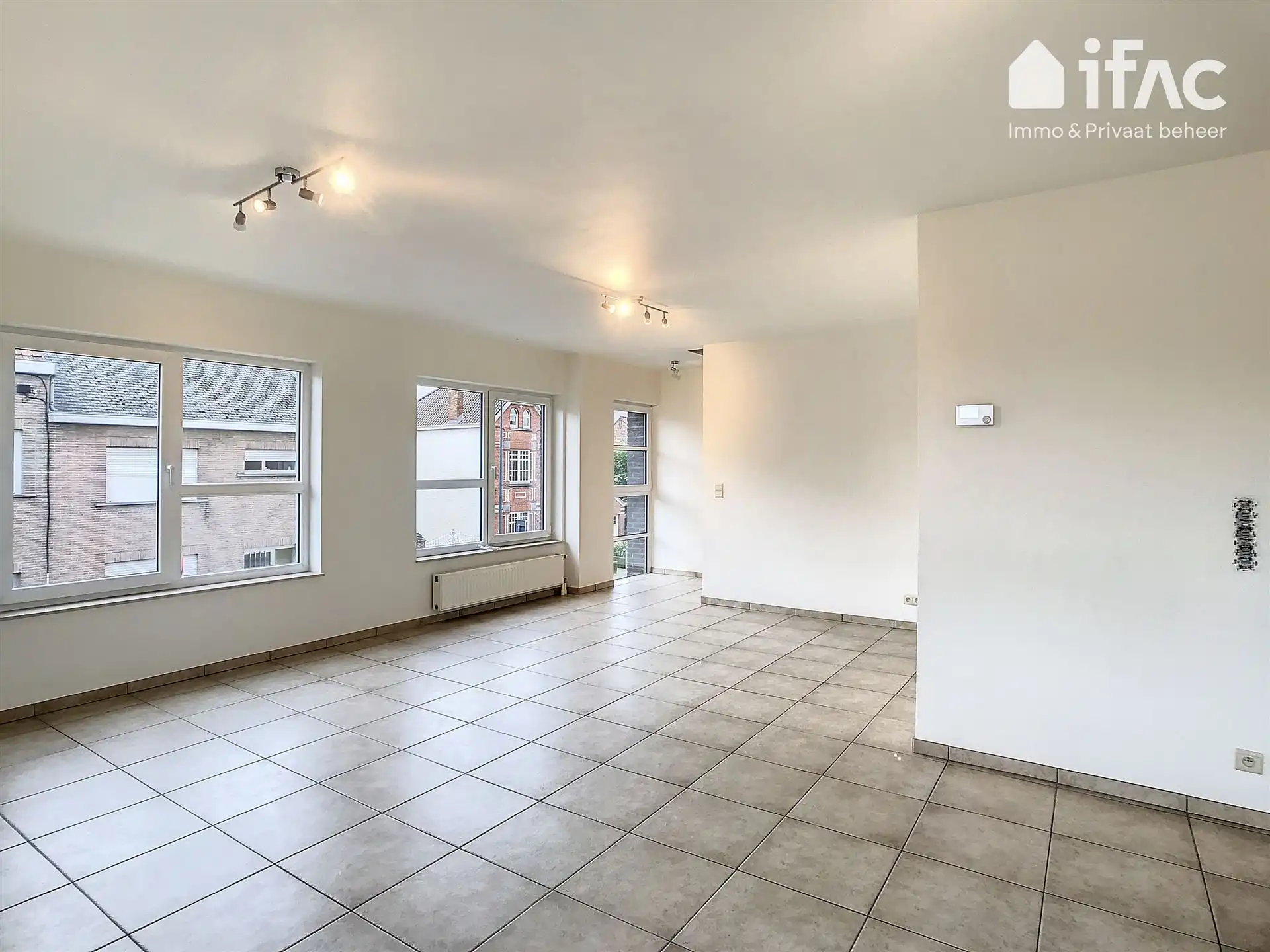 Appartement met 3 slaapkamers en 2 parkeerplaatsen foto 4