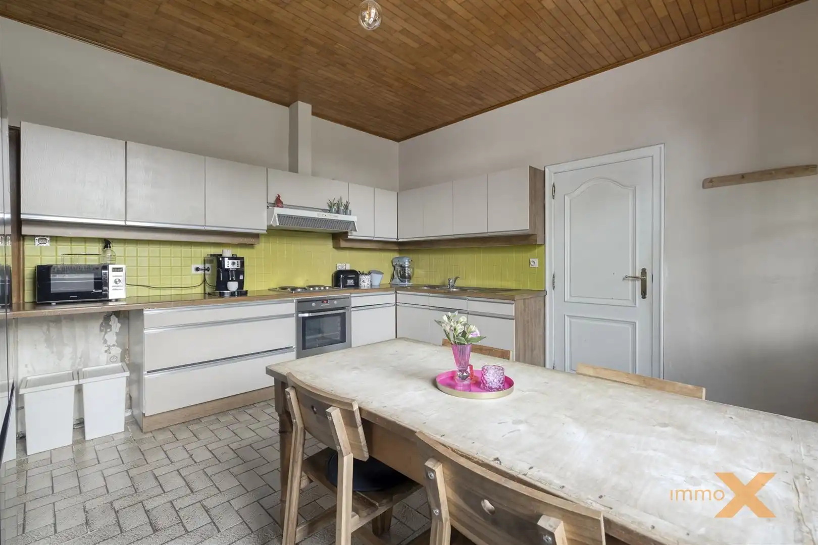 CHARMANTE GEZINSWONING MET AUTHENTIEKE GEVEL foto 9