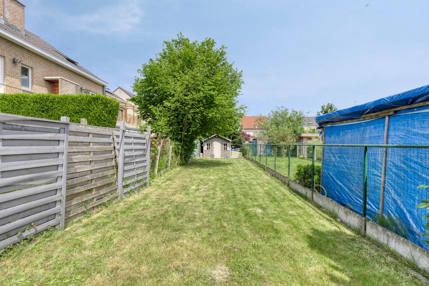 Te renoveren woning met 2slpk (mogelijkheid 3) en tuin! foto 16