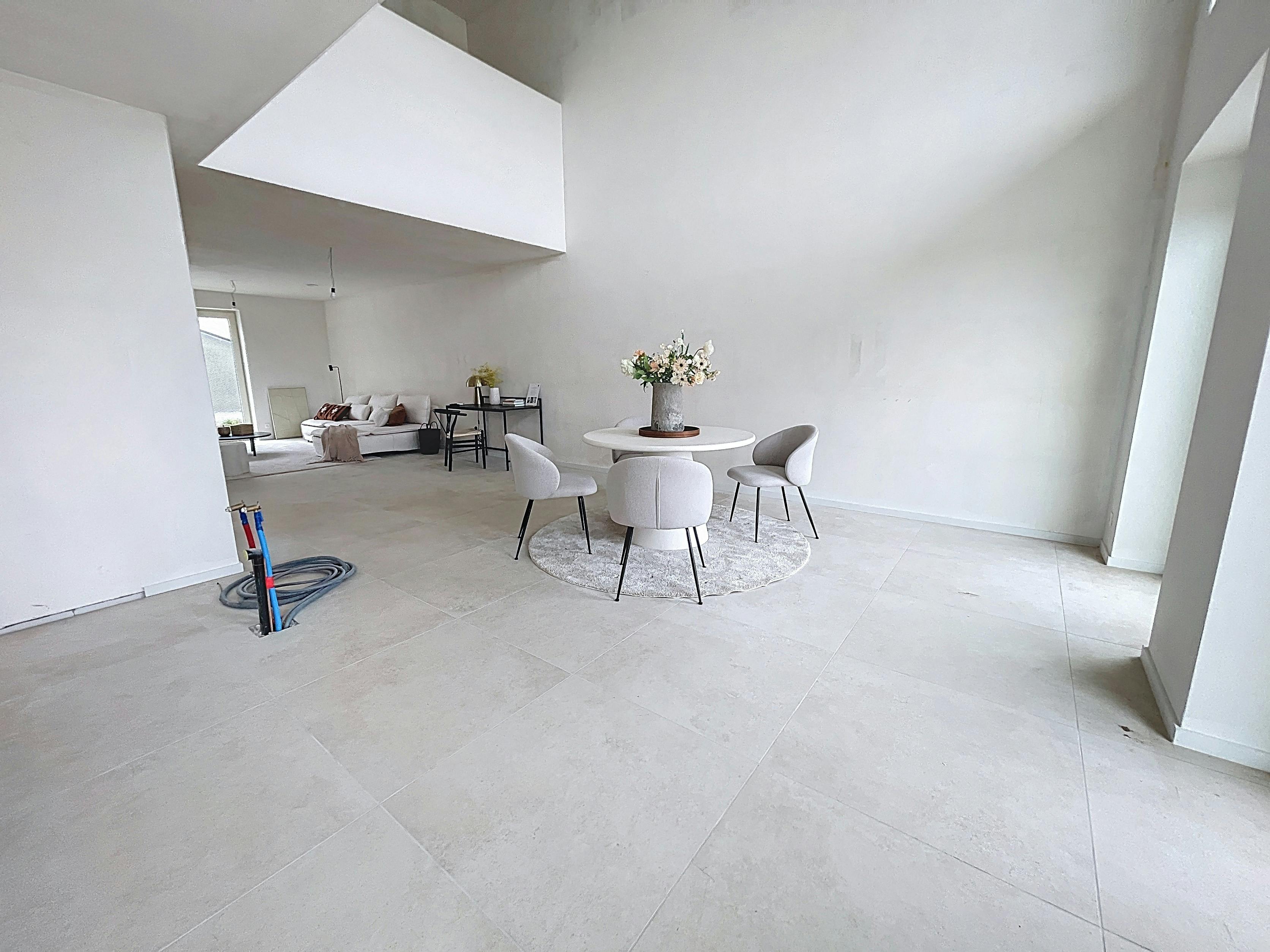 Ruim, duplex appartement, met zicht op de Schelde te koop !  foto 2