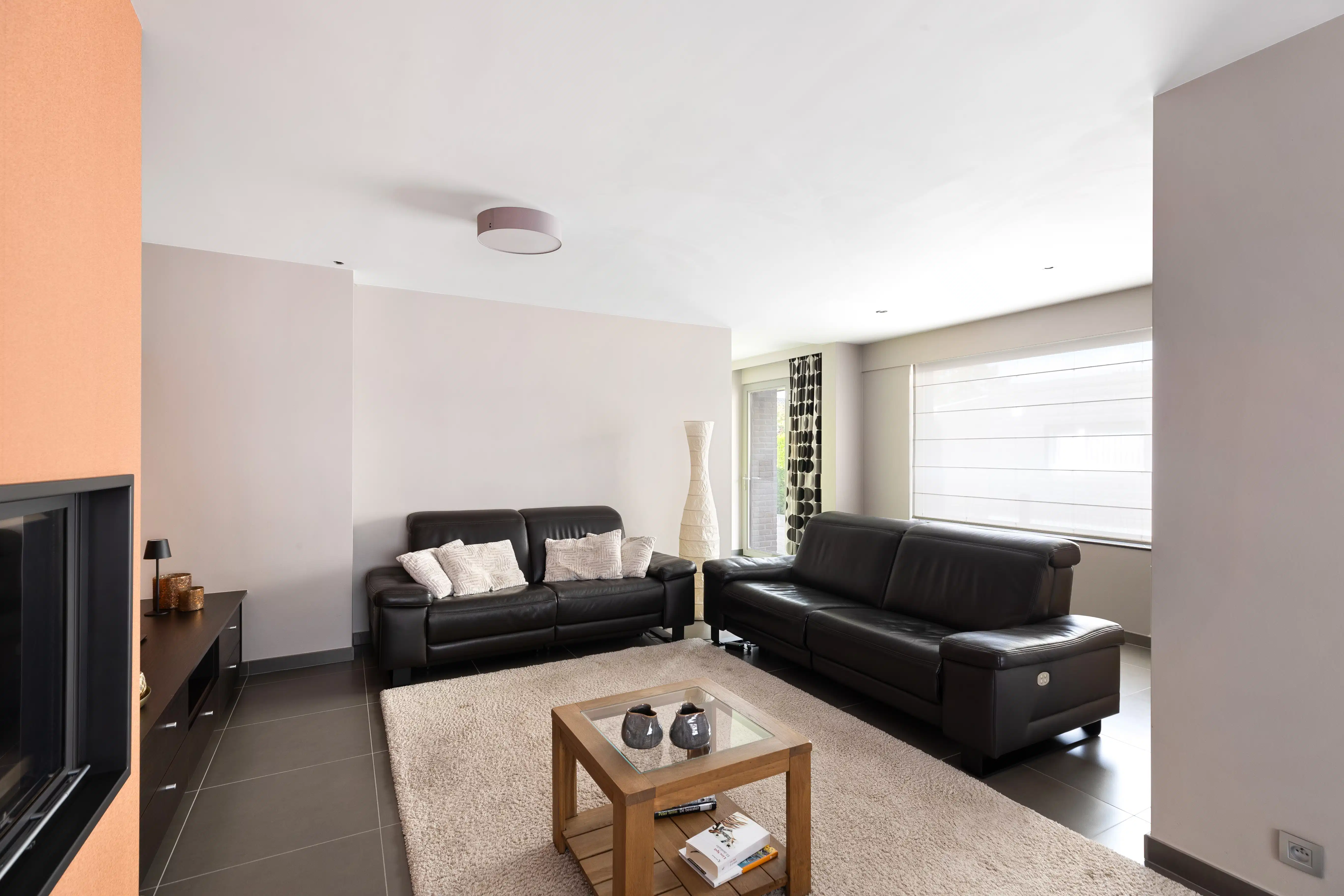 Instapklare, lichtrijke gezinswoning in centrum Zele foto 8