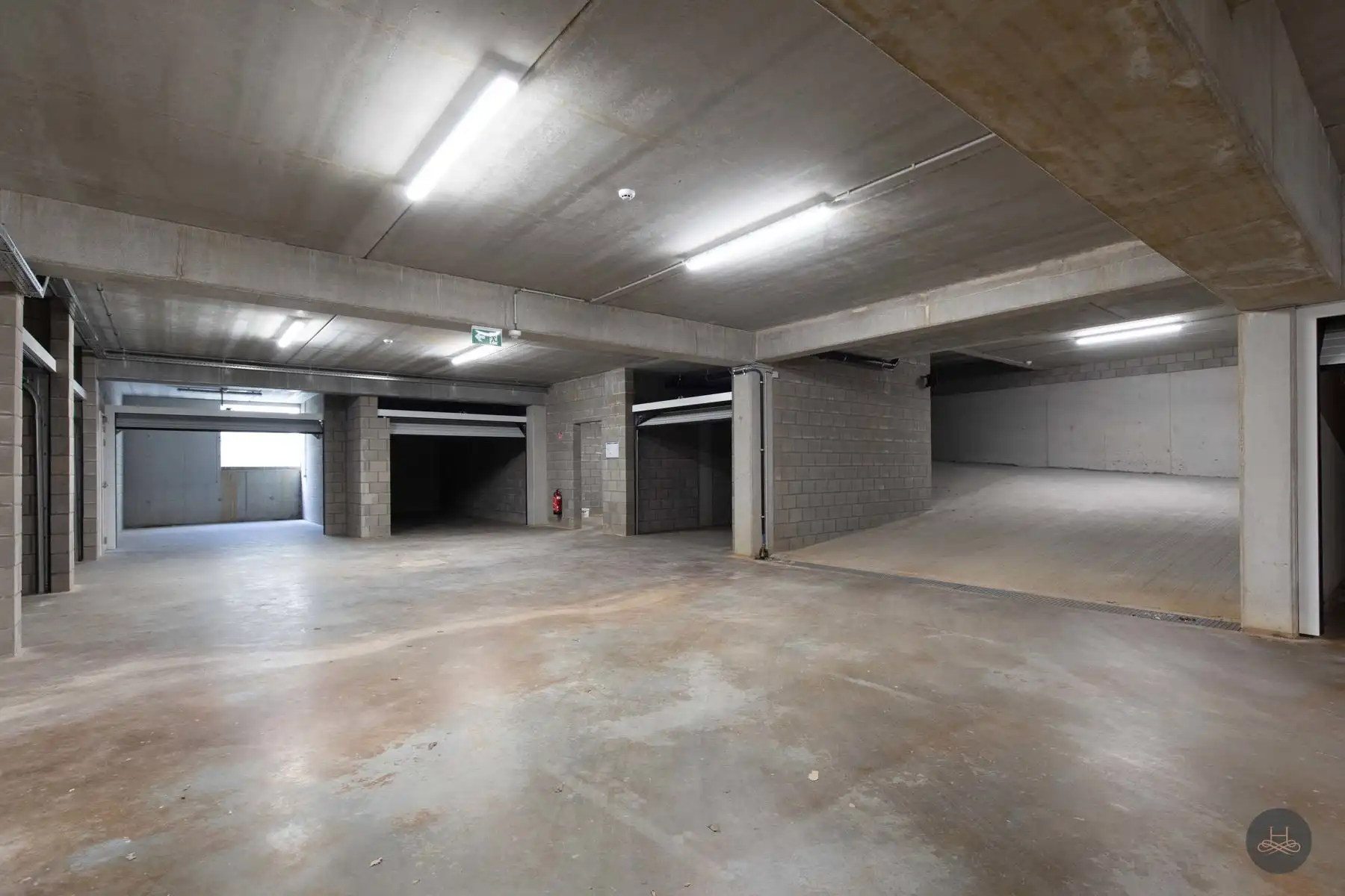 Garagebox op zeer gunstige locatie foto 3