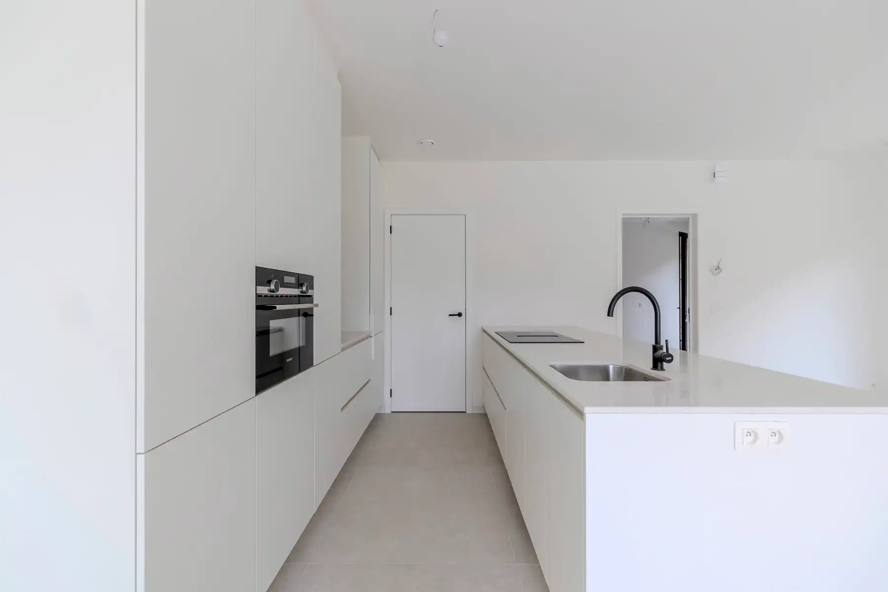 Nieuwbouw woning met 4 slaapkamers foto 10