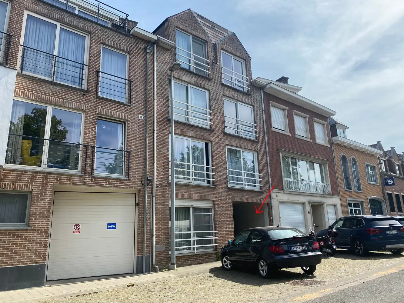 6 parkeerstaanplaatsen te Heverlee foto {{pictureIndex}}