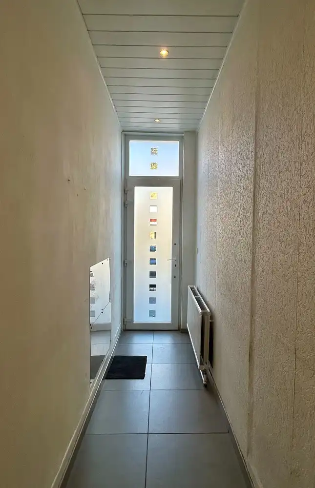 Instapklare rijwoning met tuin op wandelafstand van Vaartkom foto 3