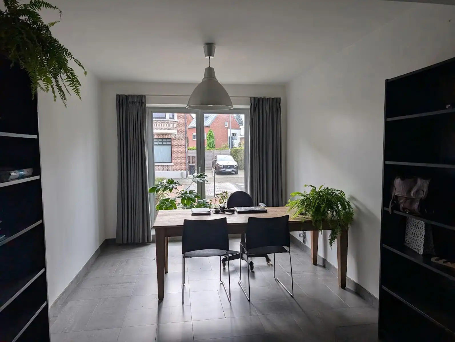 Ruime riante instapklare gezinswoning foto 6