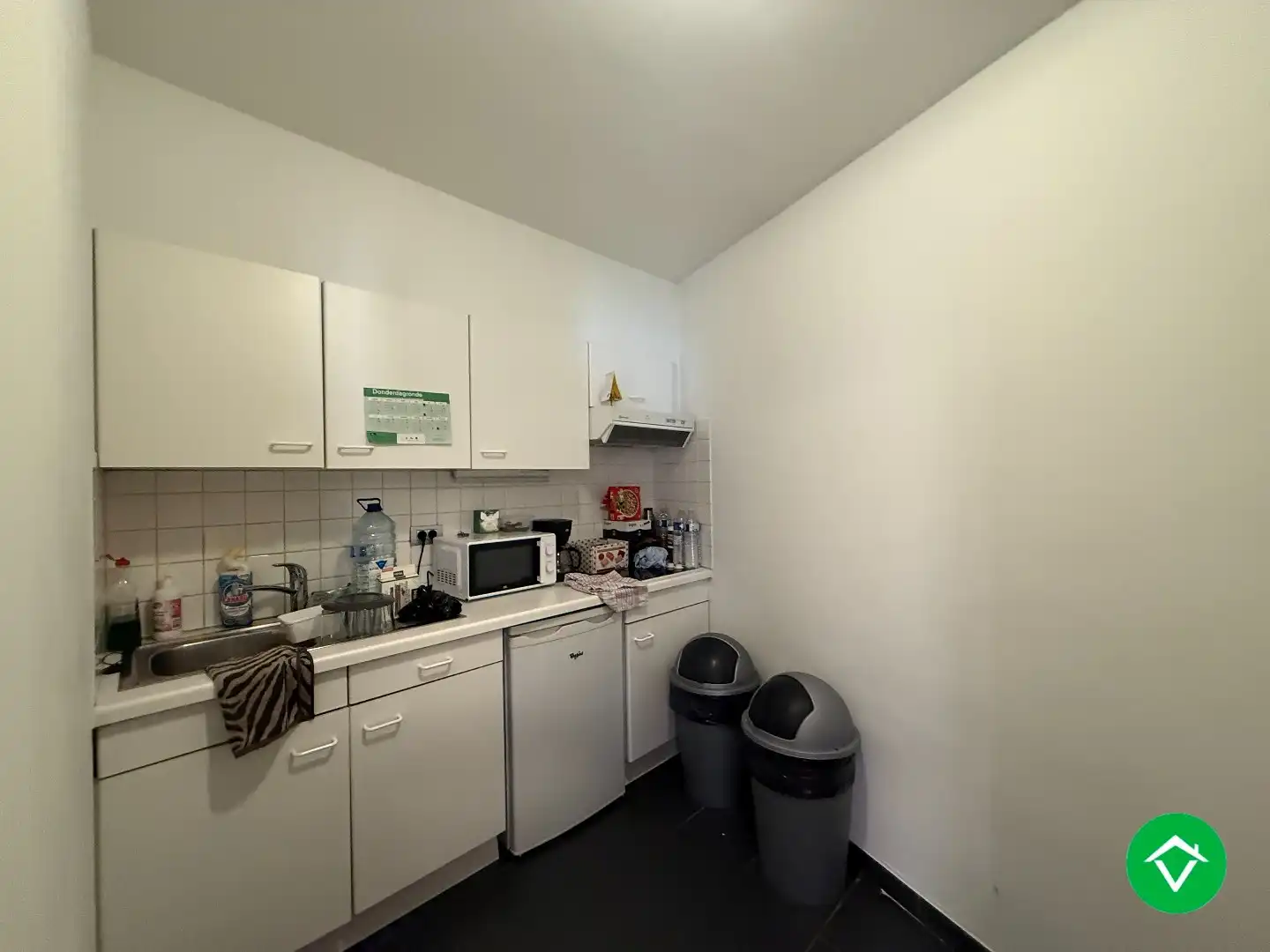 Commercieel gelegen handelspand te Roeselare  foto 15