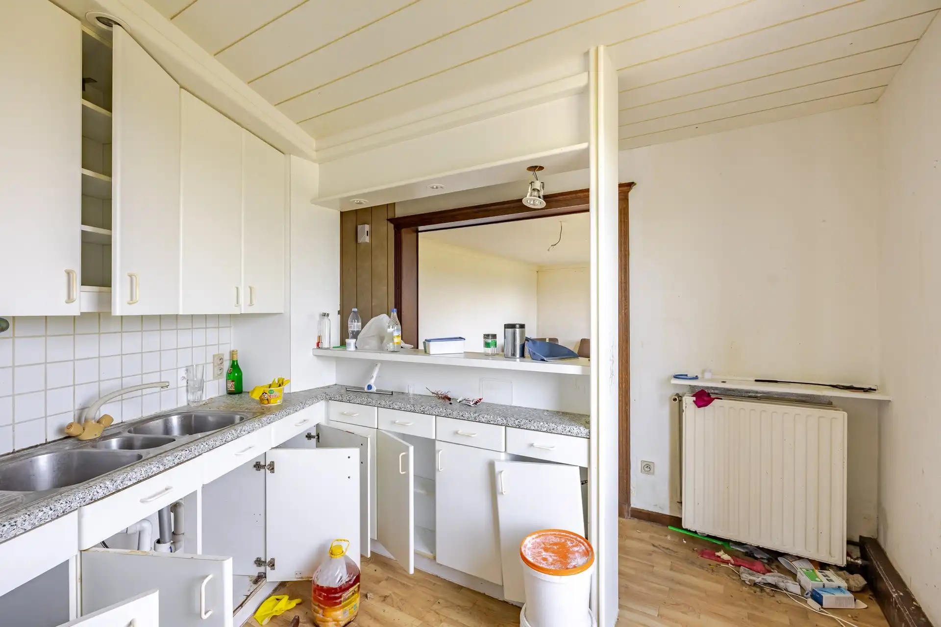 Karaktervolle eigendom voor renovatie op ± 1.356 m² met tal van mogelijkheden – Meerbeke foto 14