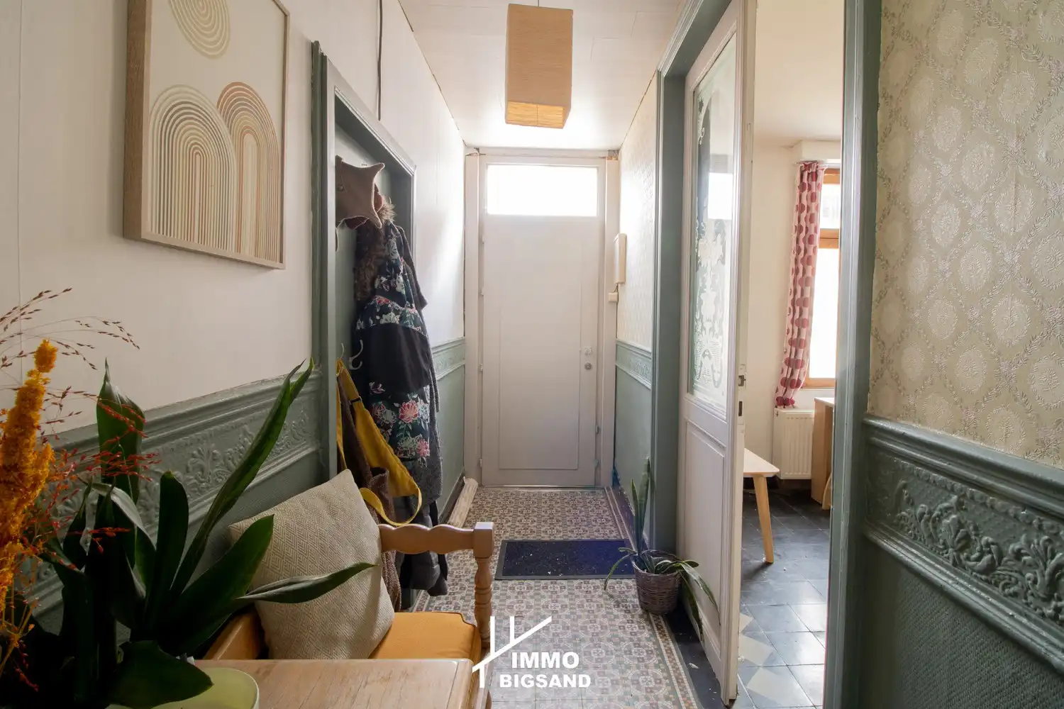 Karaktervolle woning met 5 slaapkamers met grote bosrijke tuin te koop foto 18