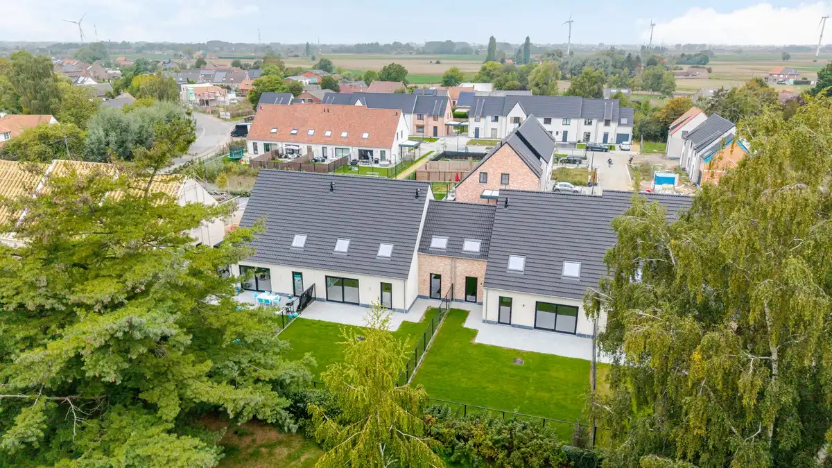 Nouvelles maisons à Estaimbourg sur une location adaptée aux enfants foto 22