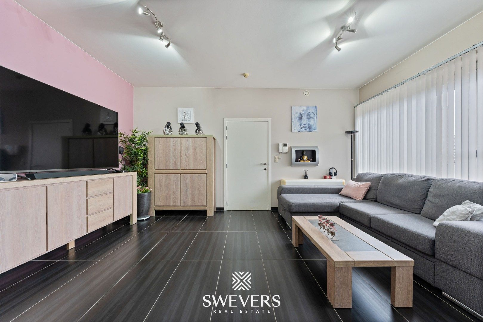Ruim appartement van 134m² met groot terras te Zonhoven foto 5