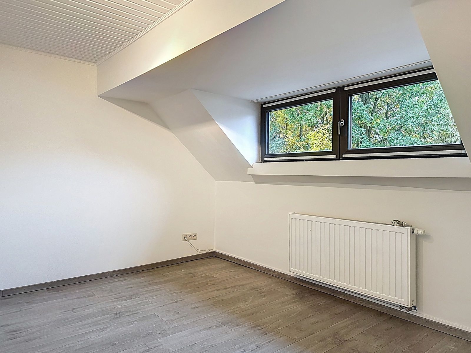 Gerenoveerd arbeidershuisje in doodlopende straat foto 10