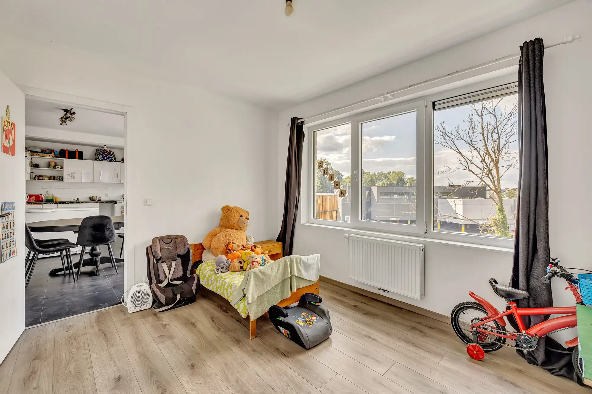 Instapklaar appartement met 3 slpk te centrum Liedekerke foto 14