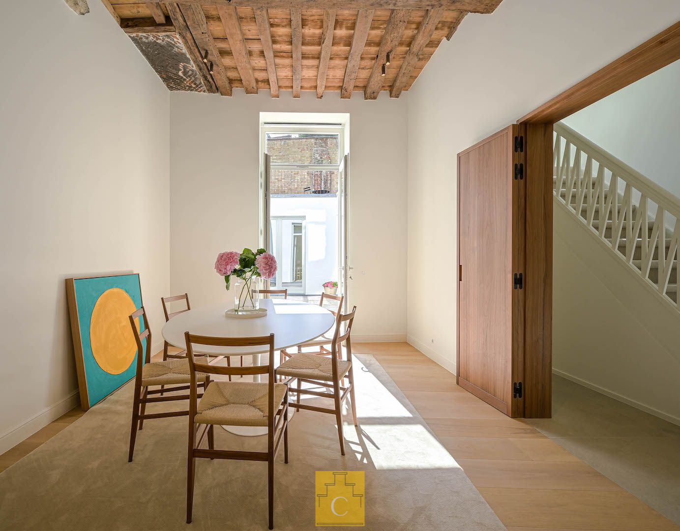 pas gerenoveerd diephuis op iconisch stadsplein, een meesterwerk van historiek en hedendaagse luxe foto 16