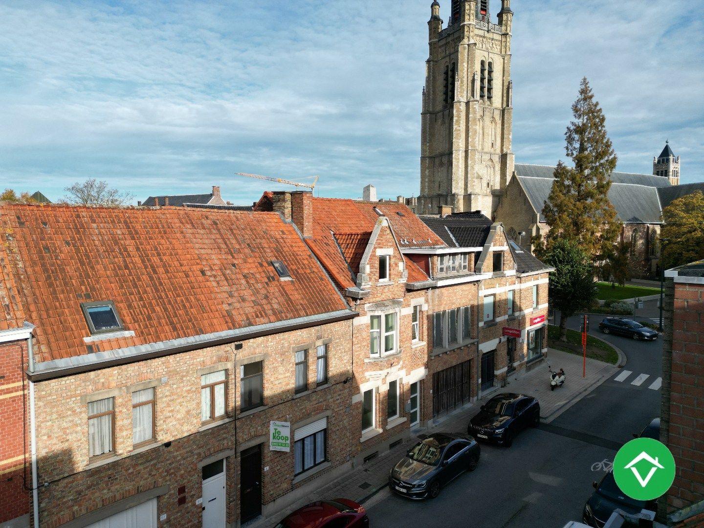 Woning met 3 slaapkamers en koer te centrum Roeselare foto 17