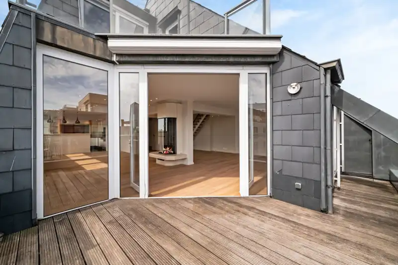 Exclusieve duplex met 210 m² woonbeleving in hartje Roeselare ROESELARE STADSKERN | RECENT LUXUEUS VERNIEUWD | 2 À 3 SLAAPKAMERS | 2 TERRASSEN | 210 m² foto 8