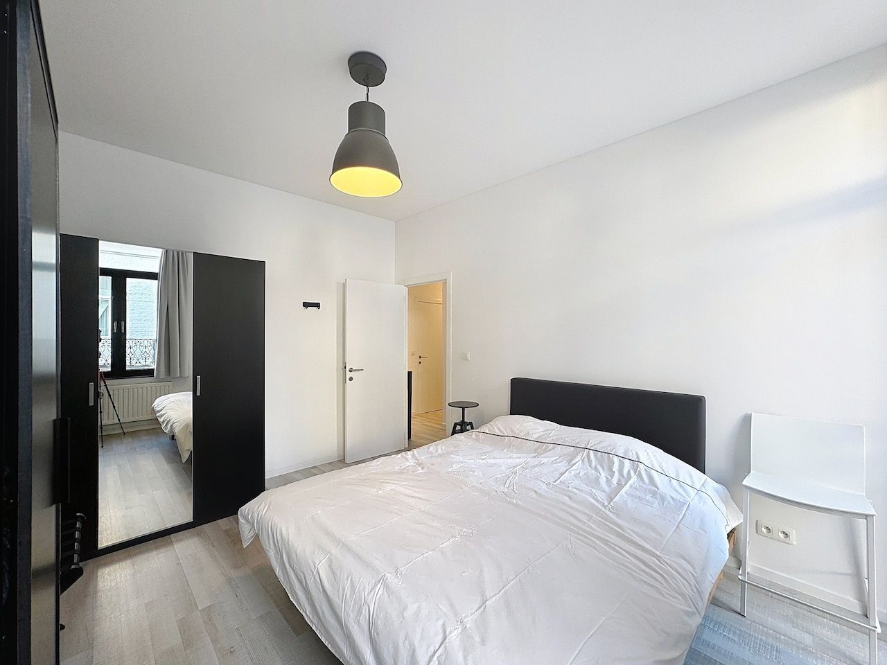 Mooi gerenoveerd, zuidgericht appartement gelegen in een kleinschalige residentie met karakter. foto 16