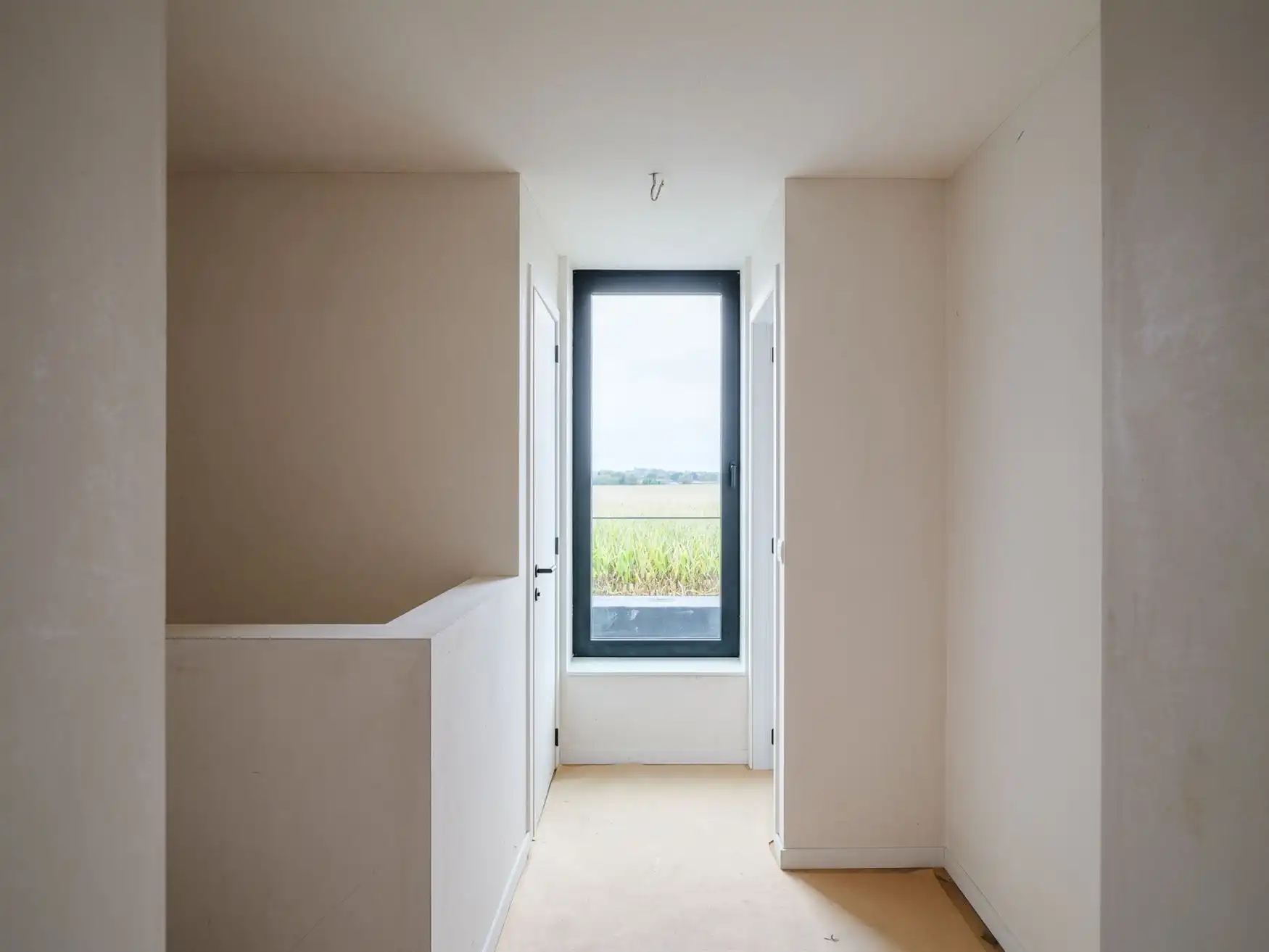 Moderne nieuwbouwwoning met schitterend zicht foto 17
