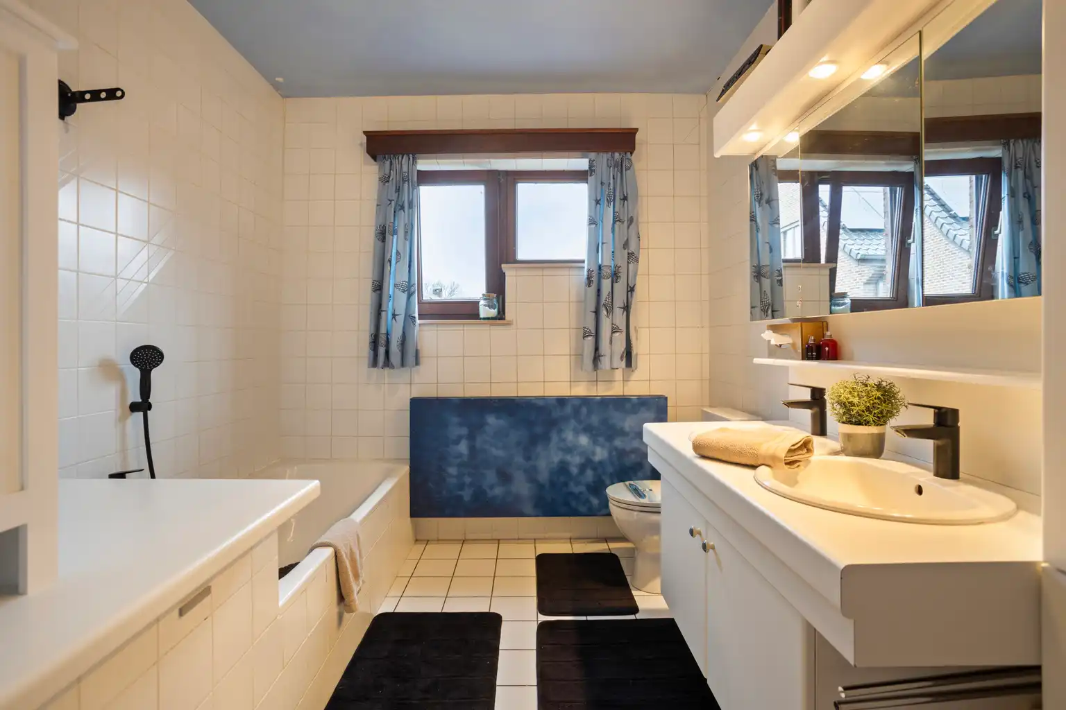 MOOIE WONING MET TUIN IN EEN RUSTIGE WIJK IN NEERVELP foto 13