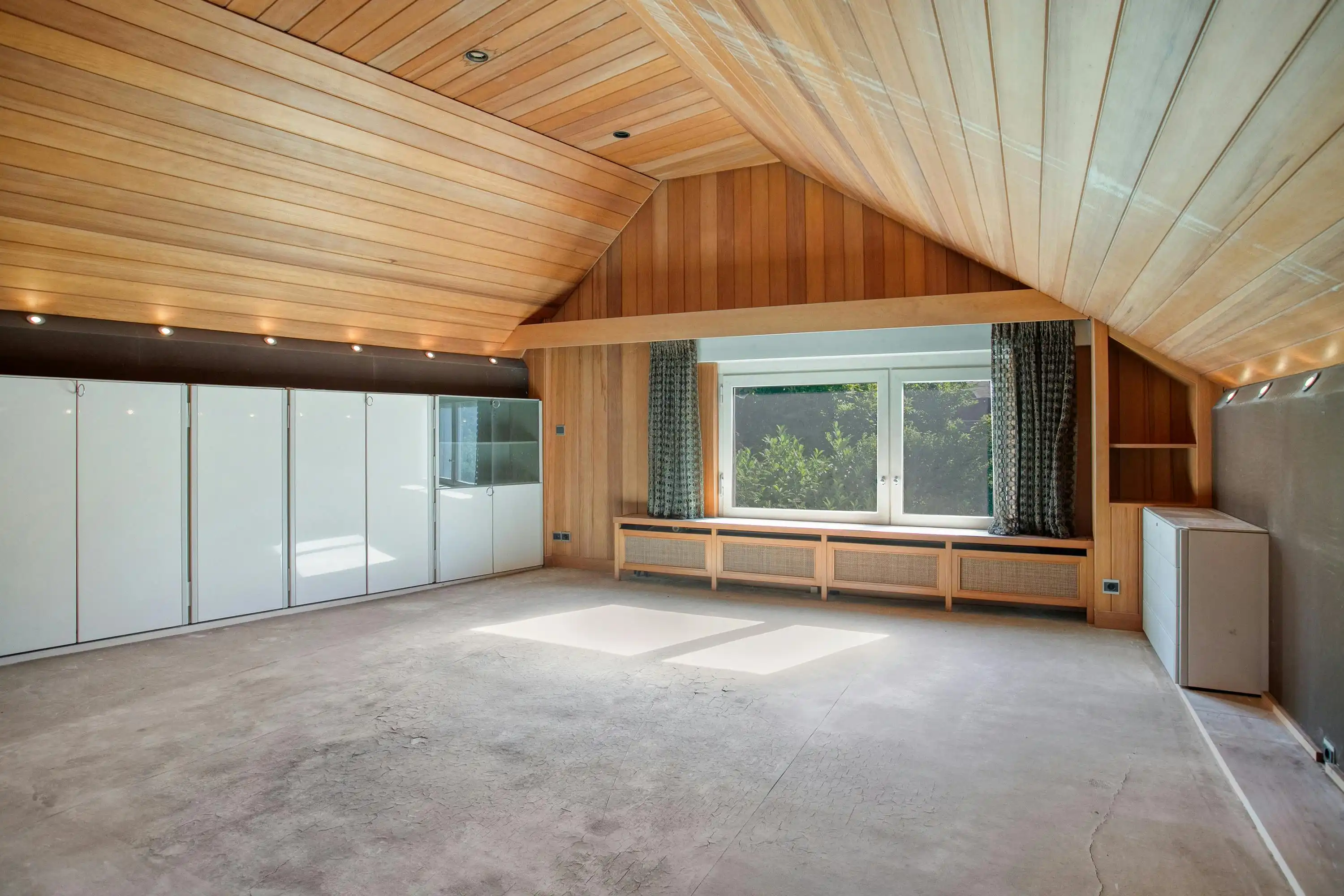 Exclusief renovatieproject: riante villa op toplocatie foto 21