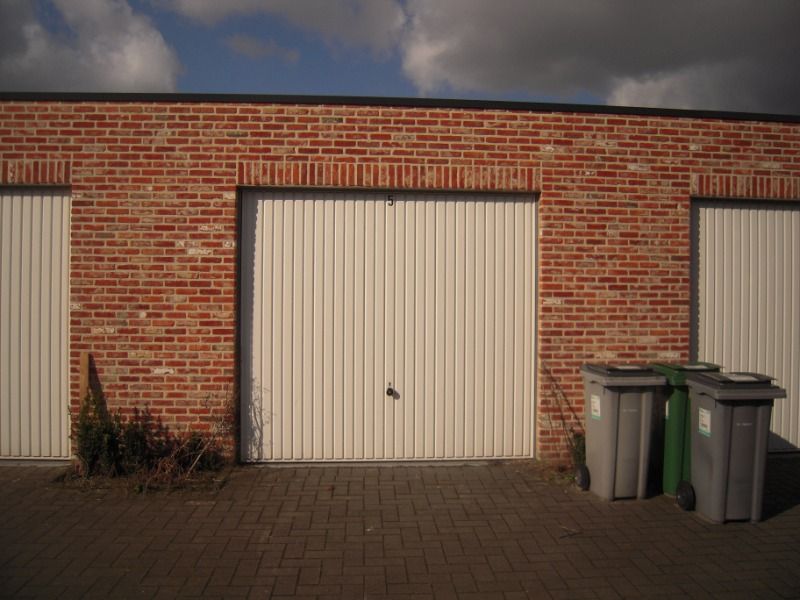 PRACHTIGE RECENTE DUPLEX 3 SLPK MET GARAGE foto 3