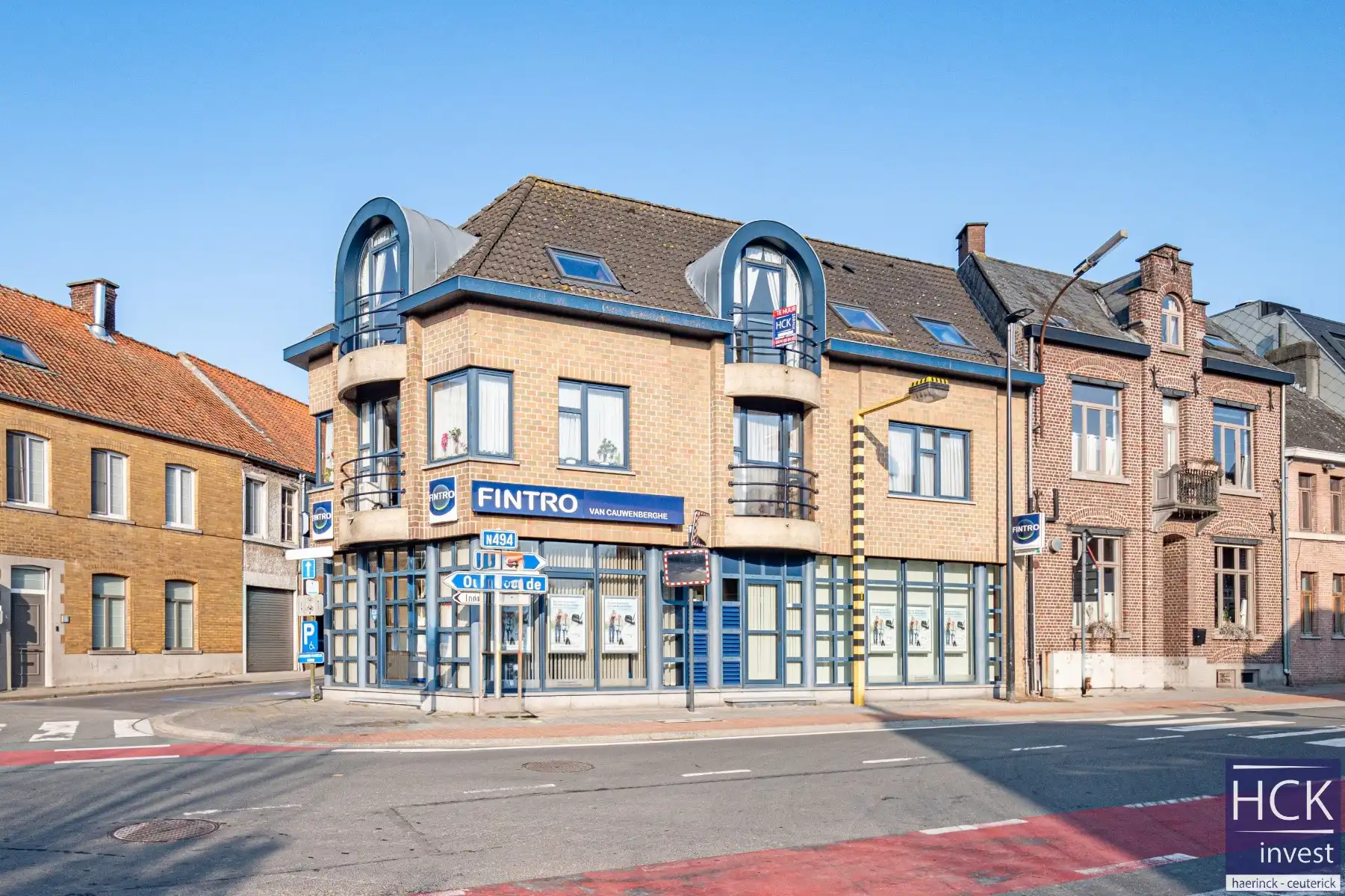 KRUISHOUTEM - Lichtrijk appartement met 2 SLPK. op topligging foto {{pictureIndex}}