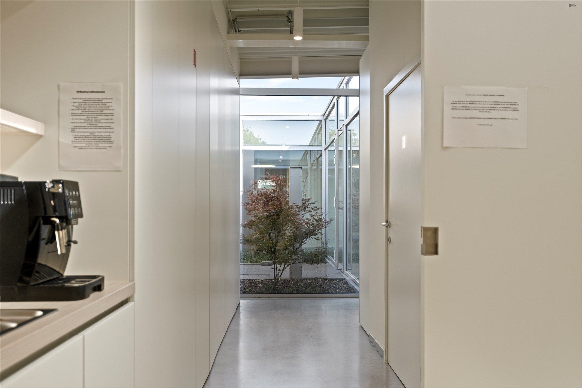 Ivesteringsvastged Praktijk + appartementsgebouw foto 16
